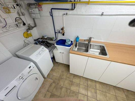 Wasch Center im Vollkeller