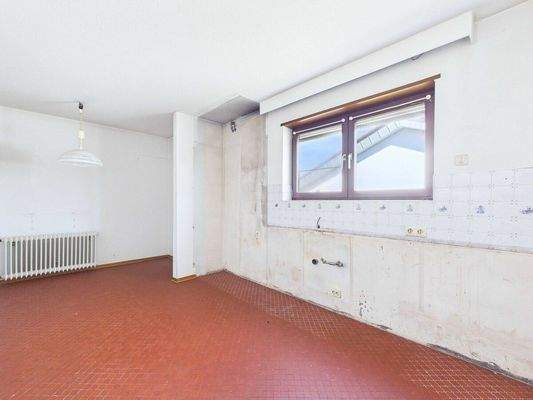 Bungalow zum Vollenden in Top-Lage von Gersweiler