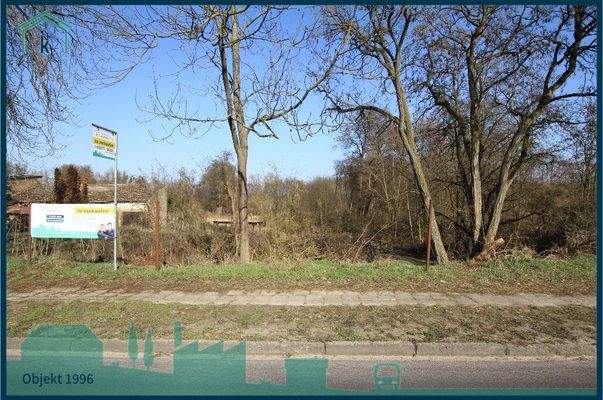 1996 Straßenansicht II.jpg