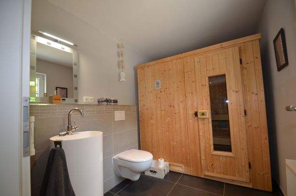 G-WC und Sauna