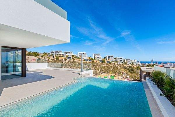 18. Venecia IV - POOL