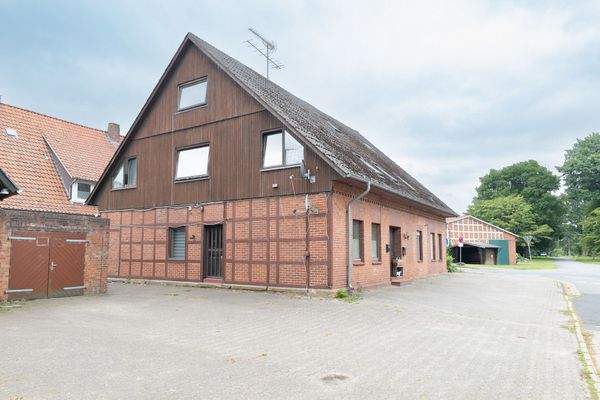 Seitensicht Vorderhaus 