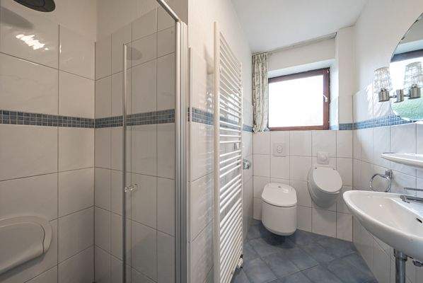 Badezimmer 1