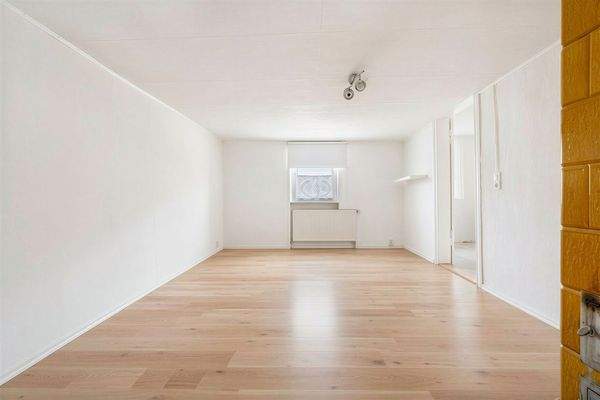 Schlafzimmer - OG - leergeräumt