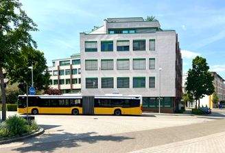 Büroetage im 3. OG-direkt bei S-Bahn &amp; Omnibus