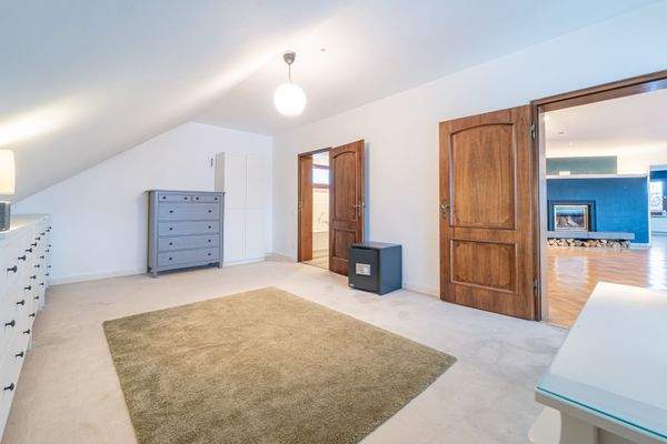 DI - Forbes Global Properties