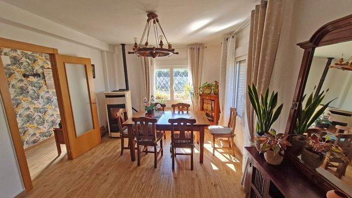 WhatsApp Image 2025-02-12 at 17.32.06 (3).jpeg