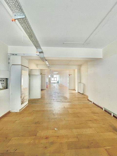 Grevenbroich Ladenlokale, Ladenflächen 