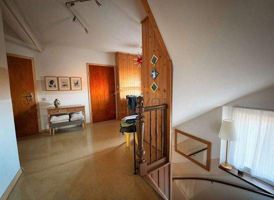 Flur - (KI generiert)