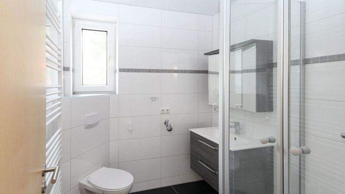 Saniertes Tageslichtbad Obergeschoss