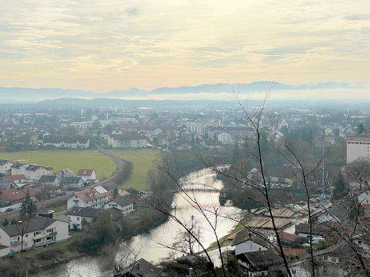 Fluß Loisach durch Wolfratshausen