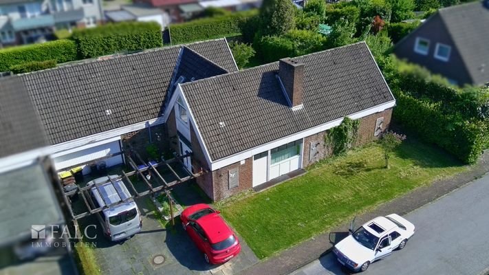Straßenansicht