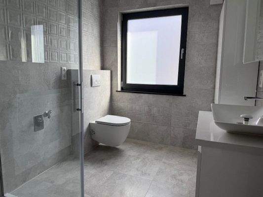 Duschbad Wohnung 1. Stock