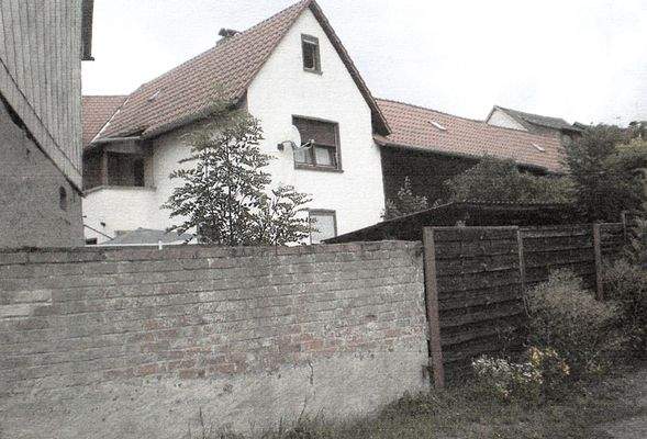 EFH Waldsolms Rückansicht.jpg