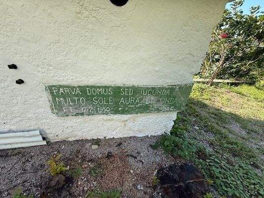 lateinische Inschrift.jpg