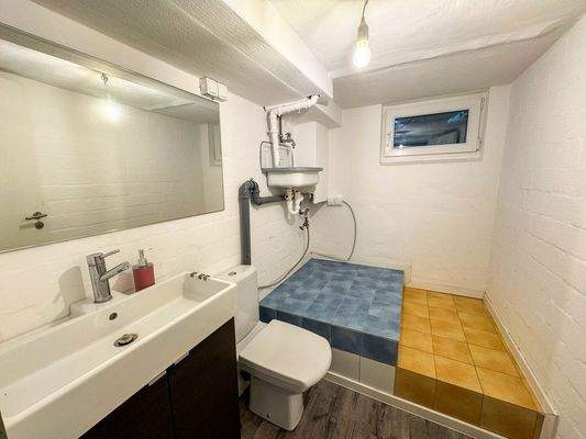 Eigener Hauswirtschaftsraum im Keller