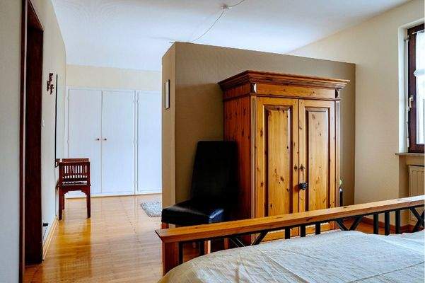 Innenansicht7 DG|Schlafzimmer Eltern