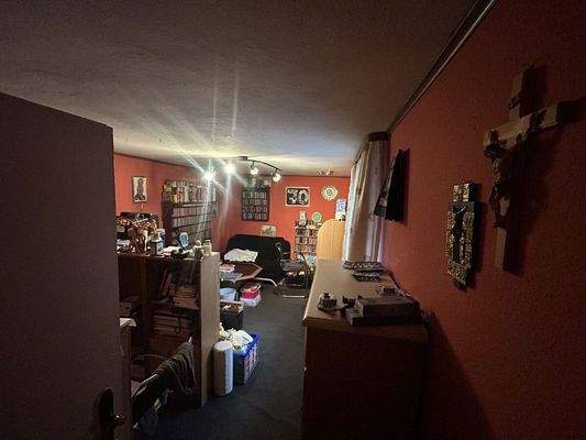 Arbeitszimmer nebenGarage