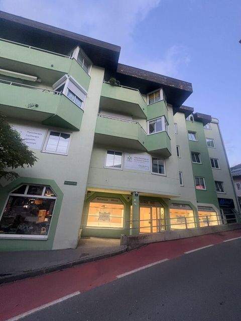 Jenbach Ladenlokale, Ladenflächen 