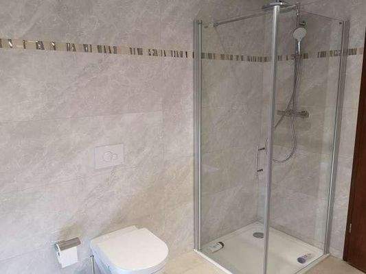 Badezimmer EG Dusche