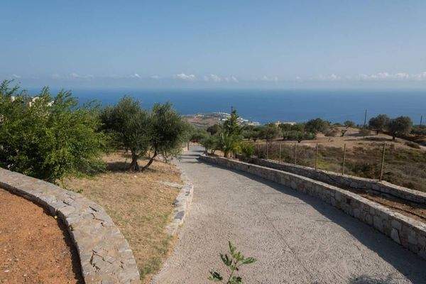 Kreta, Achlada: Luxusvilla im Gebiet Gazi zu verkaufen