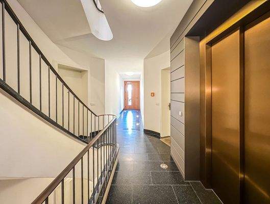 Aufzug Eingangsbereich