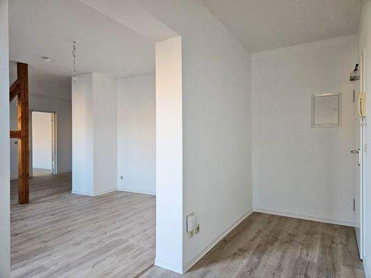 Eingangs- u Wohnbereich.jpg