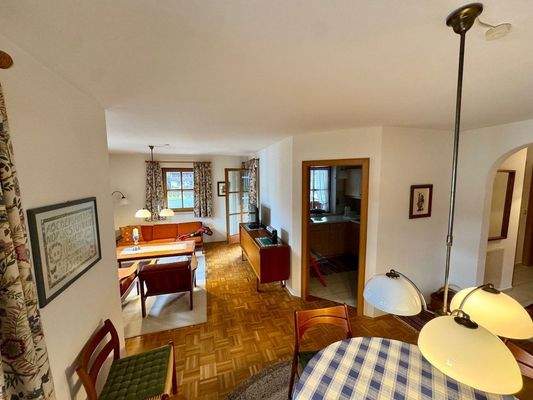 Wohnen und Essen - Zugang zur Küche