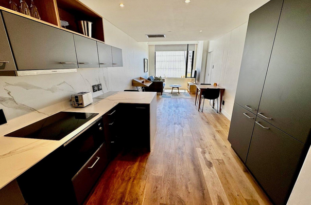 Bildschirmfoto 2025-04-10 um 10.33.42.png