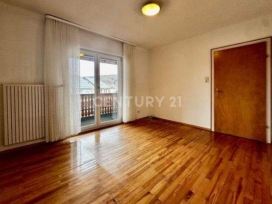 Zimmer 4: schönes Zimmer mit Zugang zum Balkon