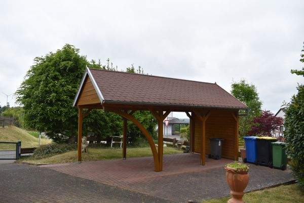 Carport.JPG