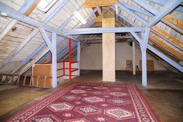 24_Dach Schornstein.JPG