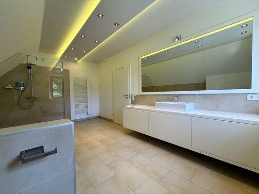 eigenes Kinderbad - zeitloses Design