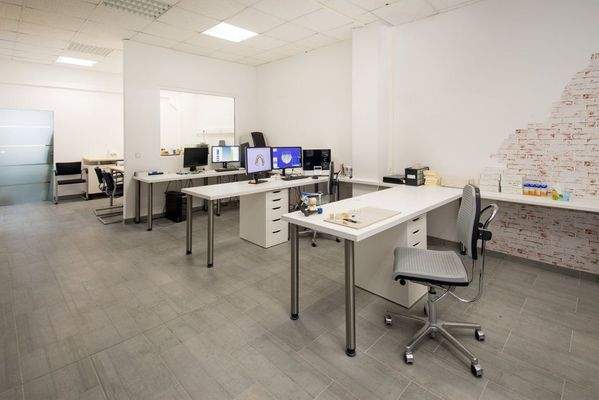 Büroeinheit EG - Labor 