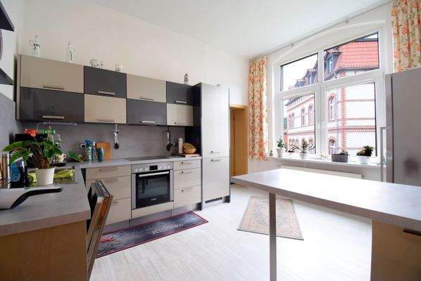 Vollfunktionsfähige Einbauküche in der Erdgeschosswohnung