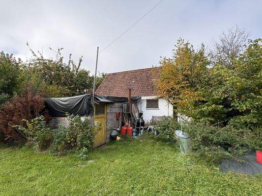 kleinem Gartenhaus/Hütte