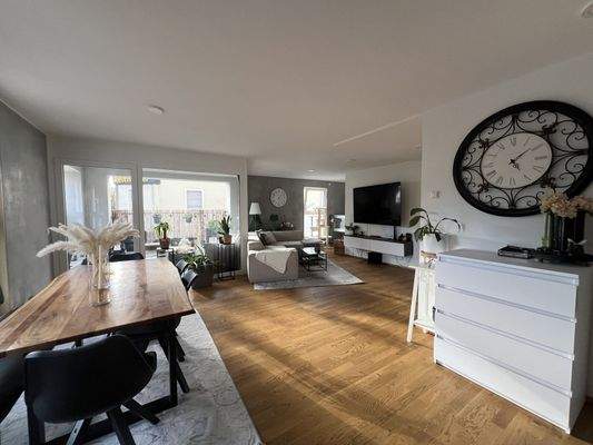 Wohn- Ess- & Kochbereich