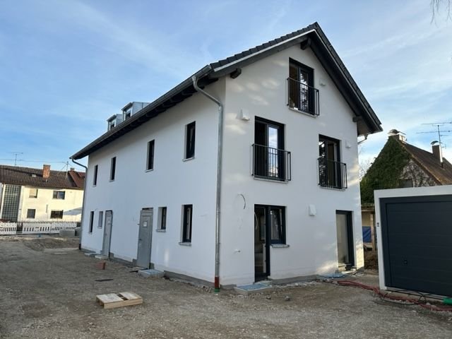 5 Zimmer Wohnung in Kirchheim b. München