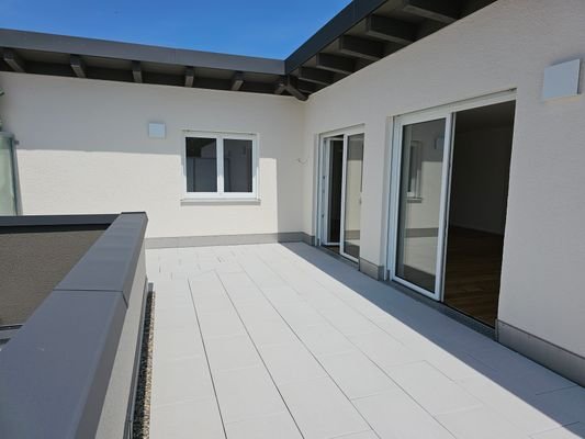 Dachterrasse (Süd/West-Ausrichtung)
