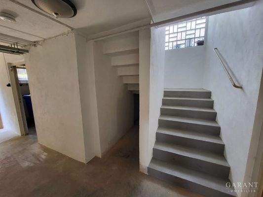 Treppenaufgang im Keller