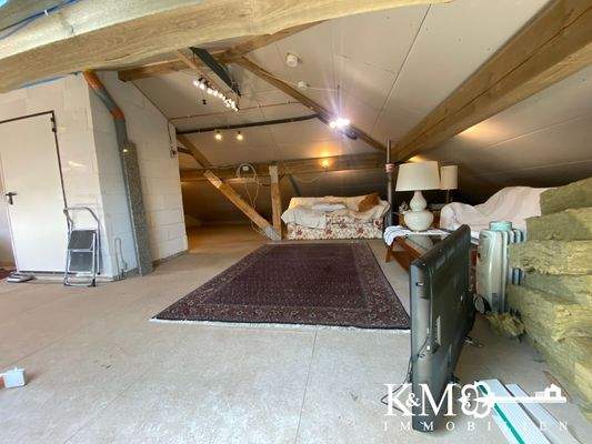 Nutzfläche über Garage