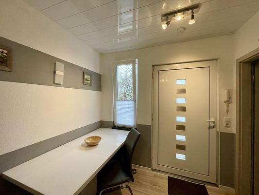 Eingangsbereich Apartment Hinterhofgebäude