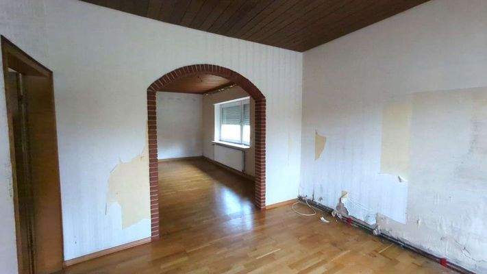 EG Wohnung 2 Zimmer mit Durchg