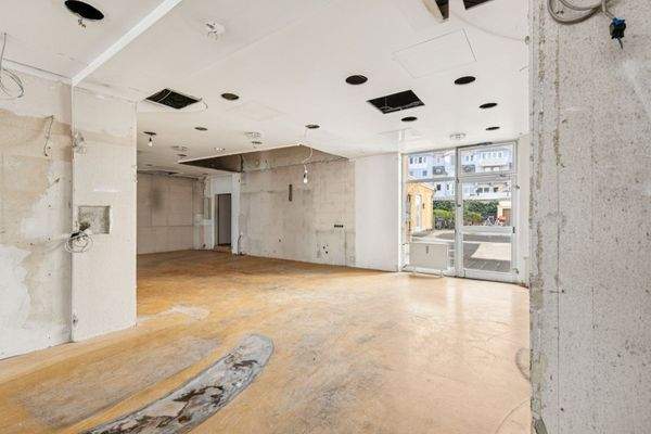 Neustadt31_Laden_47417_IMAXX