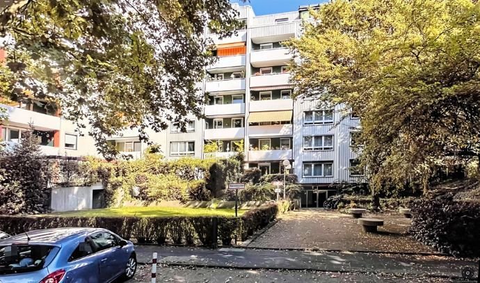 Tageslicht helles Stadtjuwel mit Stellplatz im Zentrum von Köln-Weiden