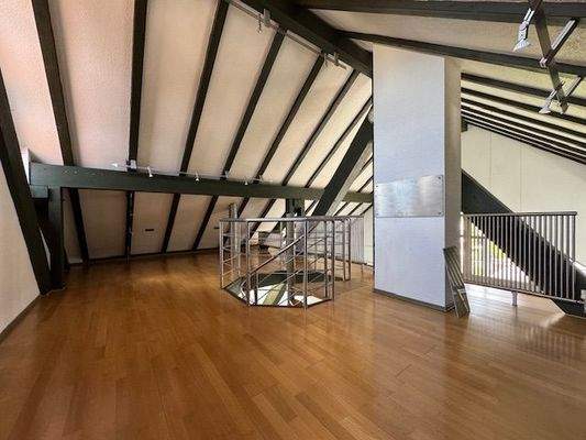 13 Galerie auf der zweiten Ebene