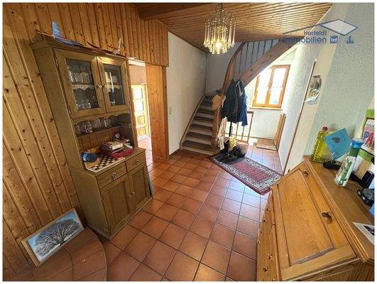 Diele zum Eingangsbereich