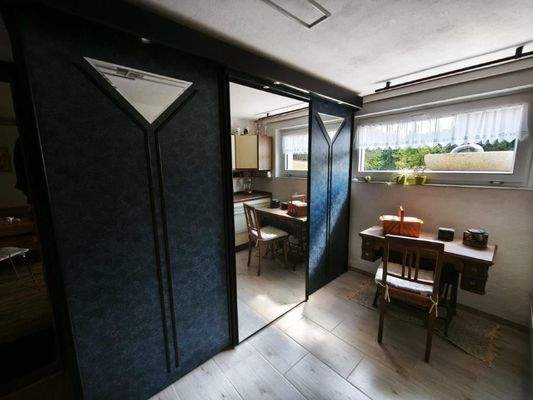 Büro Gästezimmer Keller