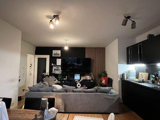 offener Wohn- und Essbereich (2)