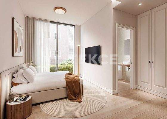 Townhouses with a Private Garden in Prime Location in Malaga